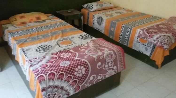 Queen Hostel - Photo4