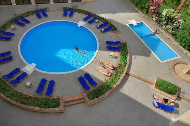 Solymar Ivory Suites - Photo2