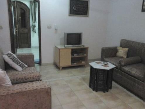 Madina Heights Apartment in Luxor - Photo5