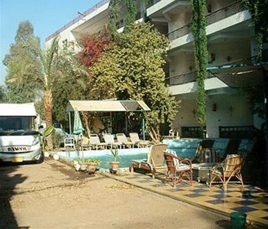 Rezeiky Hotel & Camp Luxor - Photo2