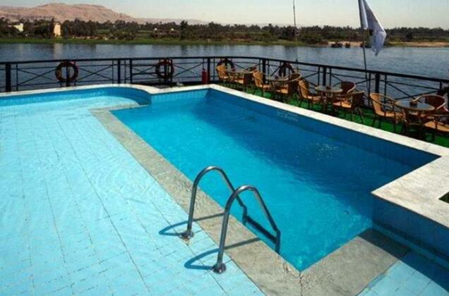 Travcotels Cruise Luxor Hotel - Photo2