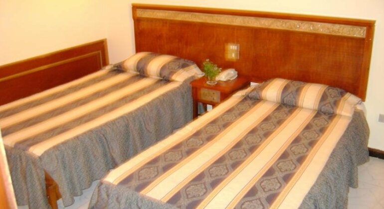 Cleopatra Tsokkos Hotel - Photo2