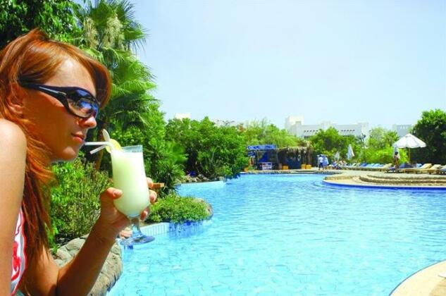 Delta Sharm Resort & Spa - Photo2