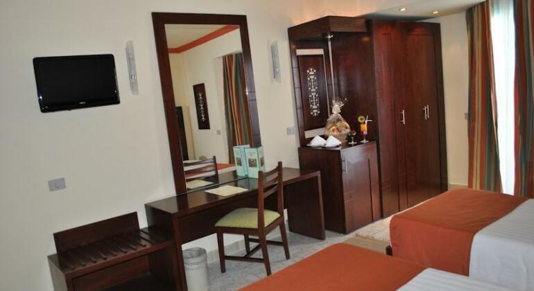 Sharm Holiday Resort Hotel - Photo4