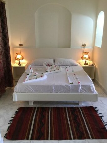 The Regnum Halomy Hotel - Photo2