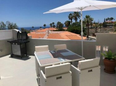 Townhouse with sea view Callao Salvaje