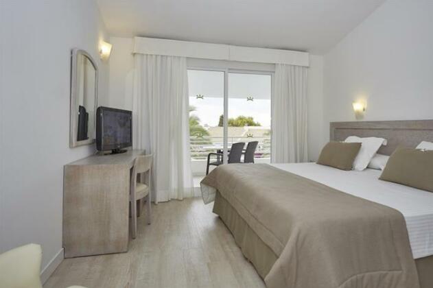 Prinsotel La Caleta Alaior - Photo4