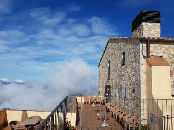 Santuari Mare de Deu Del Mont Restaurant-Hostatgeria