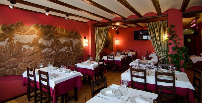 Hotel - Restaurante Prado Del Navazo - Photo3