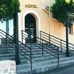 Hotel Avis Alcolea