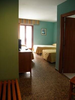 Hotel Nou Alcover - Photo2