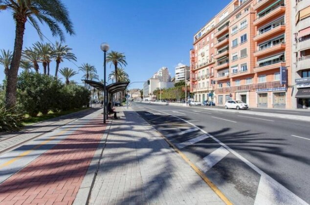 Apartamentos Bahia Alicante - Photo2