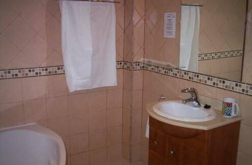 Hostal Mont Royal - Photo5