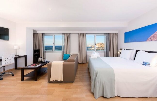 Tryp Alicante Gran Sol Hotel - Photo2