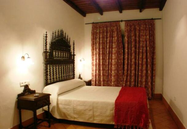 Apartamentos Turisticos - Hostal Los Alisos - Photo3