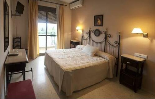 Hostal San Luis - Photo2