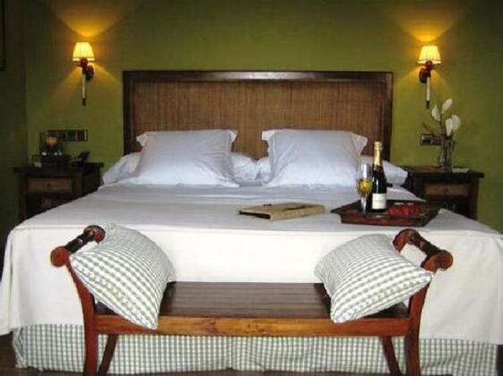 Hotel Los Enebrales Resort & Spa Almorox - Photo4