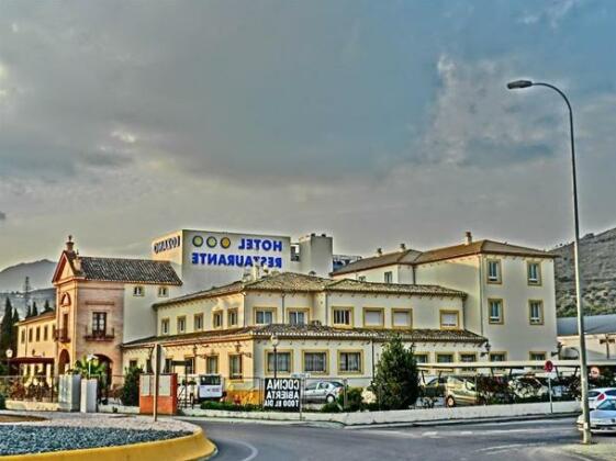 Hotel Lozano - Photo2