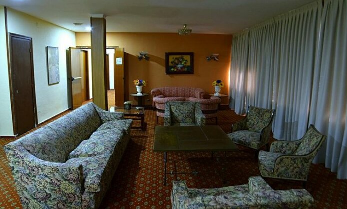 Hotel Mercedes Aranjuez - Photo2