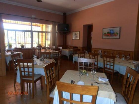 Hostal Restaurante Las Rejas - Photo2