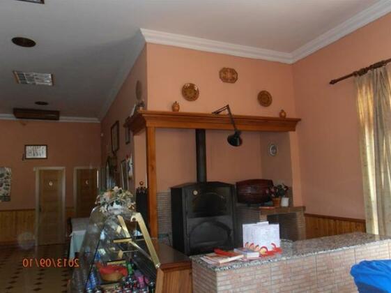 Hostal Restaurante Las Rejas - Photo5