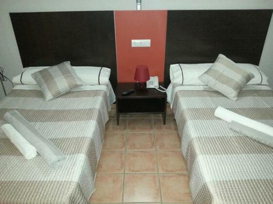 Hostal Ayamonte Los Mellizos - Photo3