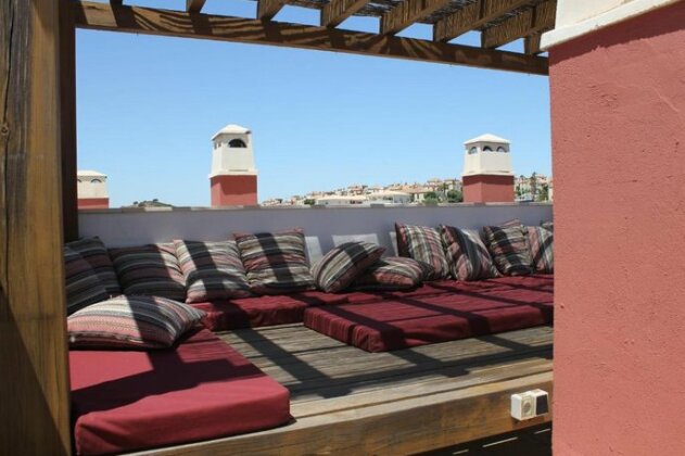 KEO001 Modern Apartment with Roof Terrace - Photo4