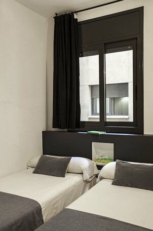 AinB Eixample-Entenca Apartments - Photo4