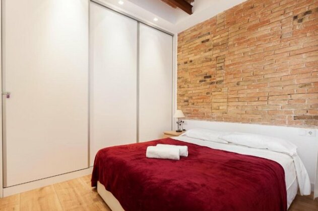 Akira Flats Urgell apartment - Photo3