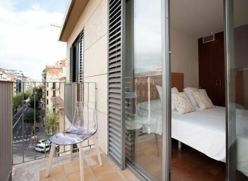 Apartamentos Corcega Barcelona - Photo4