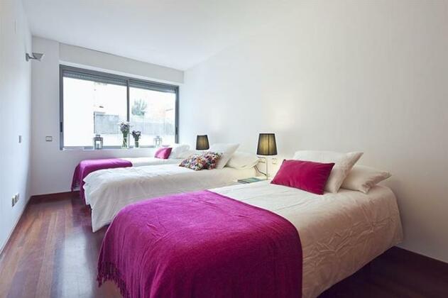 Apartment Barcelona Rentals - Gracia Pool Apartments - Photo4