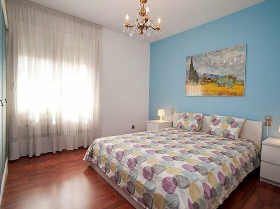 Apartment Sants-Les Corts Galileu