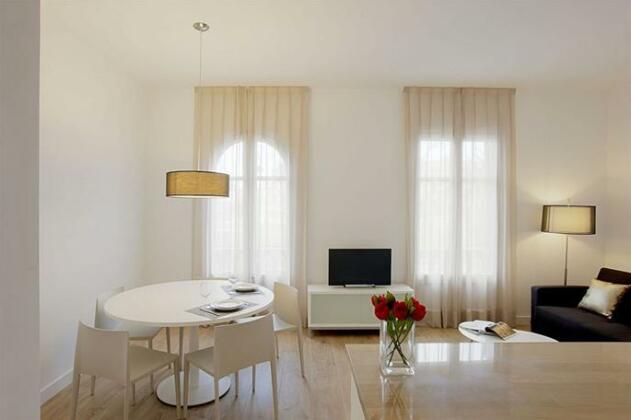 Barcelona Apartment Viladomat - Photo2