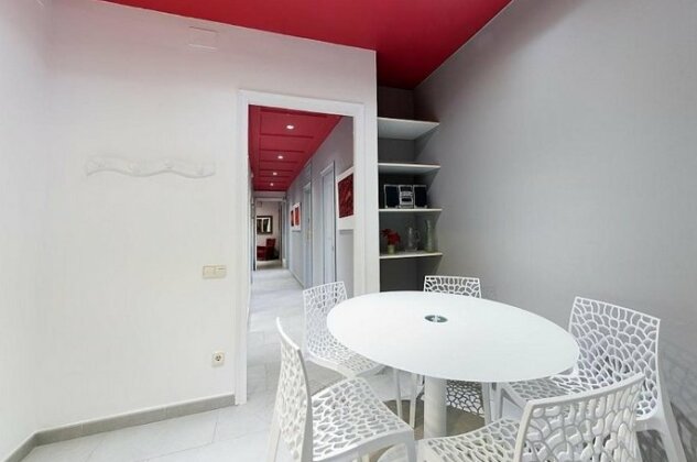 Barcelona-Home - Urgell Apartment - Photo4