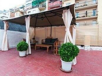 Budget Rooms with Sunny Terrace - Hostel - Photo5