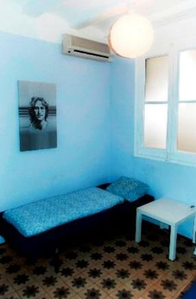 Cool Hostel - Photo5