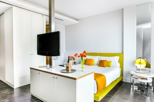 Cosmo Apartments Sants - Photo2