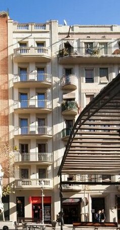 Enjoybcn Gaudi Apartments