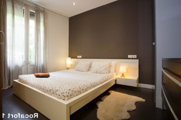 Espai Barcelona Rocafort Apartments - Photo4