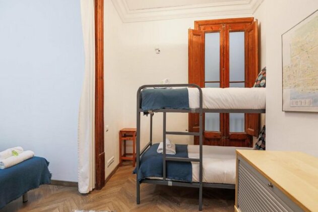Great Spacious Apartment in the Gothic District City Center - Photo5