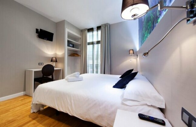 Hostal BCN Ramblas - Photo3