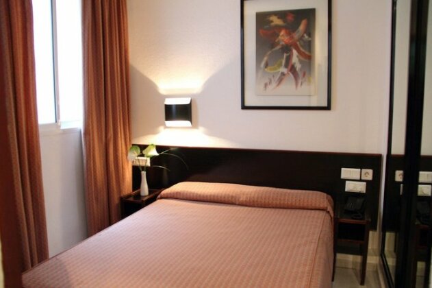 Hotel Monegal - Photo4