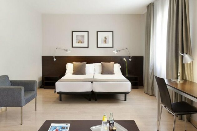 Hotel Prisma Barcelona - Photo2