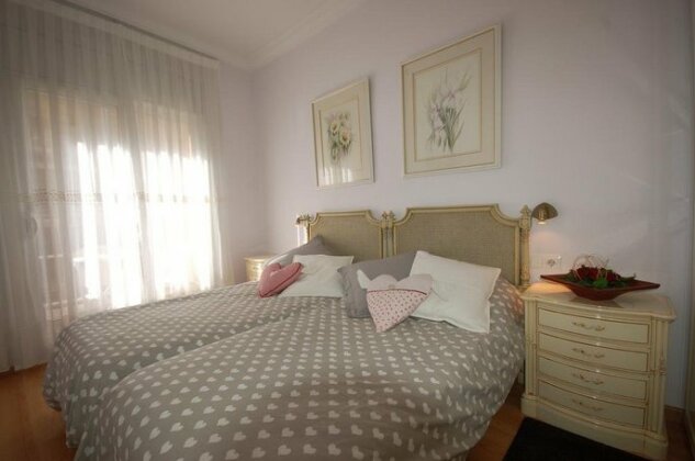 Lets Holidays Centric Apartment in Barcelona - Photo4
