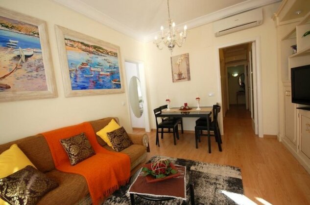 Lets Holidays Centric Apartment in Barcelona - Photo5