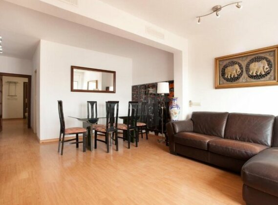 Penthouse with terrace in Rambla Catalunya -Centre - Photo5