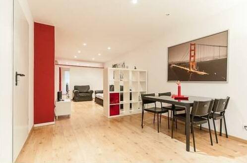 Rent a Flat in Barcelona Poble Sec - Photo5