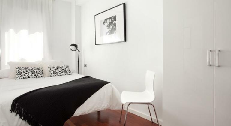 Rent Top Apartments Eixample - Photo5