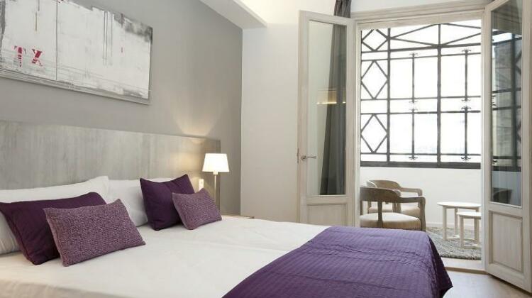 Rent Top Apartments Rambla Catalunya - Photo4