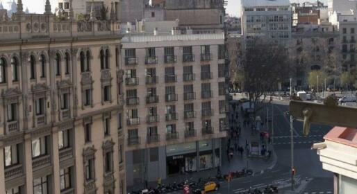 Serennia Apartamentos Ramblas - Placa Catalunya
